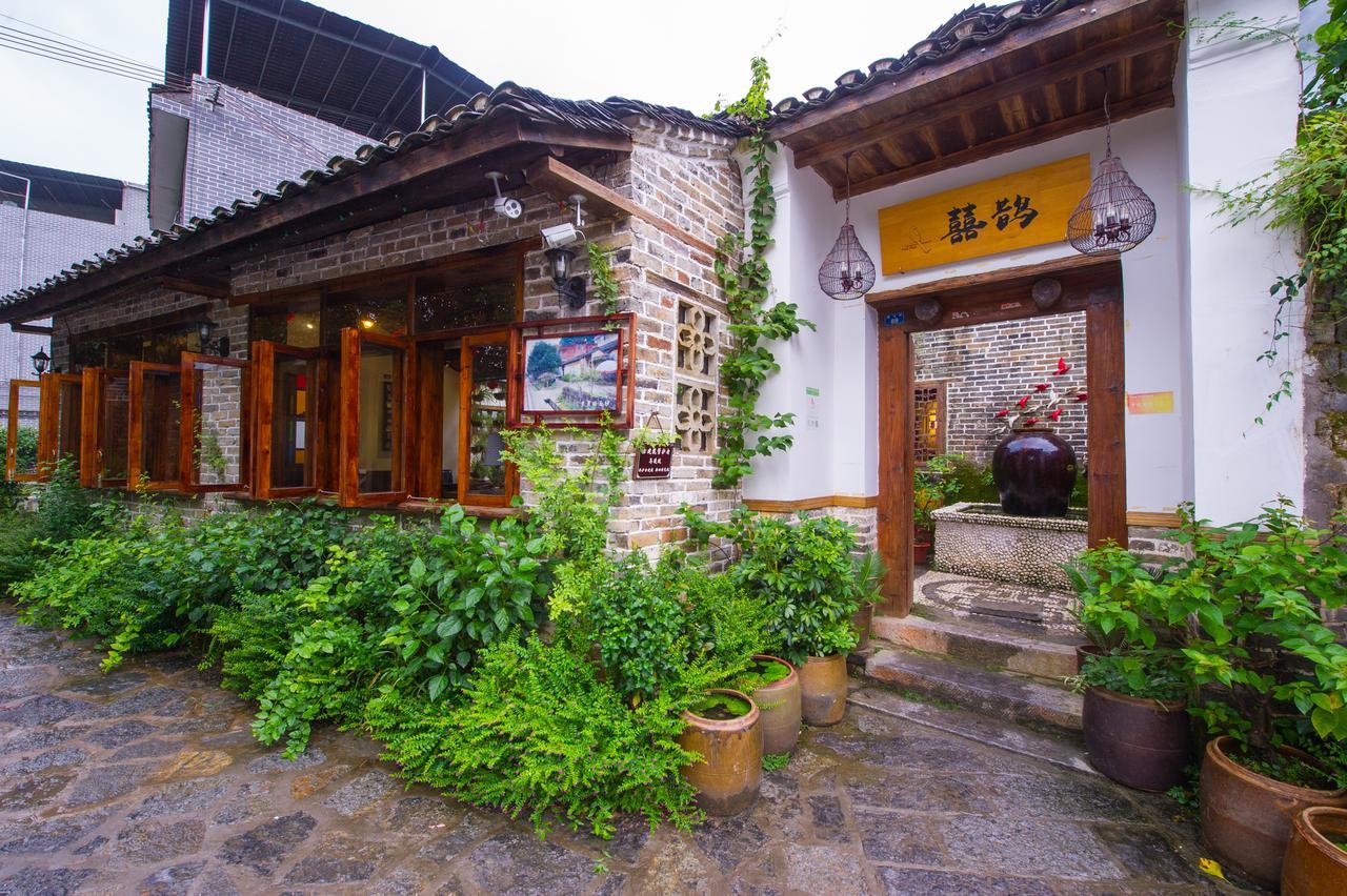 Yangshuo Scenic Mountain Retreat Hotell Exteriör bild