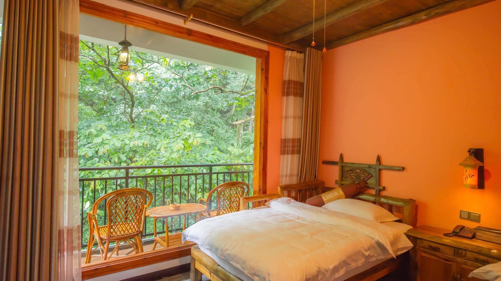 Yangshuo Scenic Mountain Retreat Hotell Exteriör bild